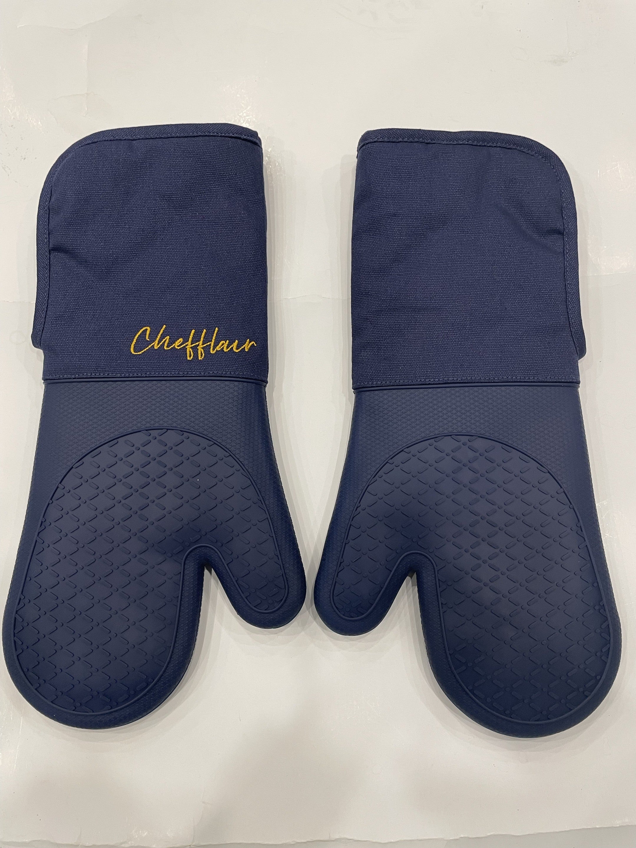 Chefflair Signature Oven Gloves - Stylish, Sophisticated & Durable Protection